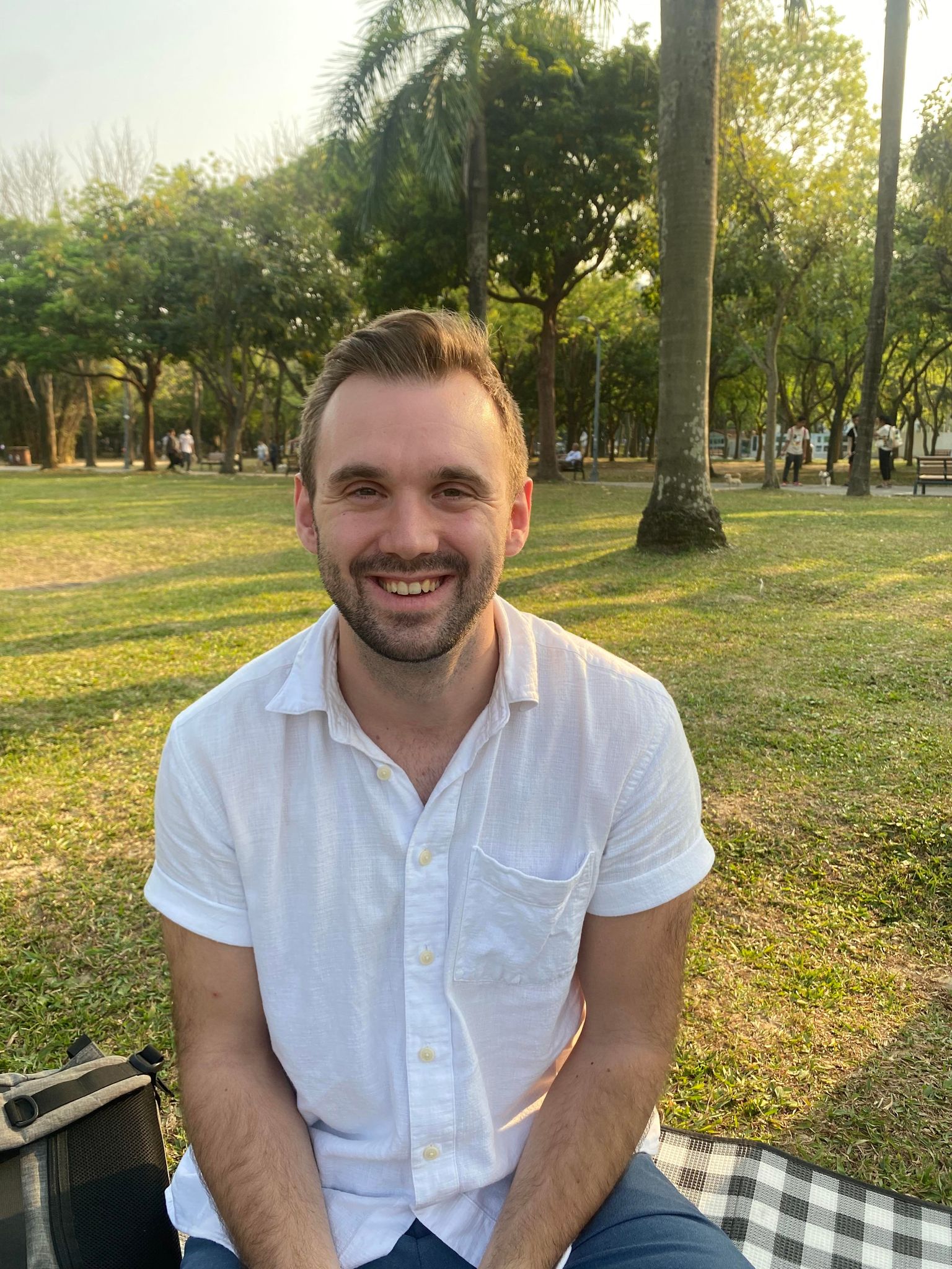 Teaching English and Living in Taiwan Tutors of Chinese Wanted  華語教學工作機會, Intermediate Mandarin Speaker Wants to Have a Native Taiwanese Accent and Fluency image