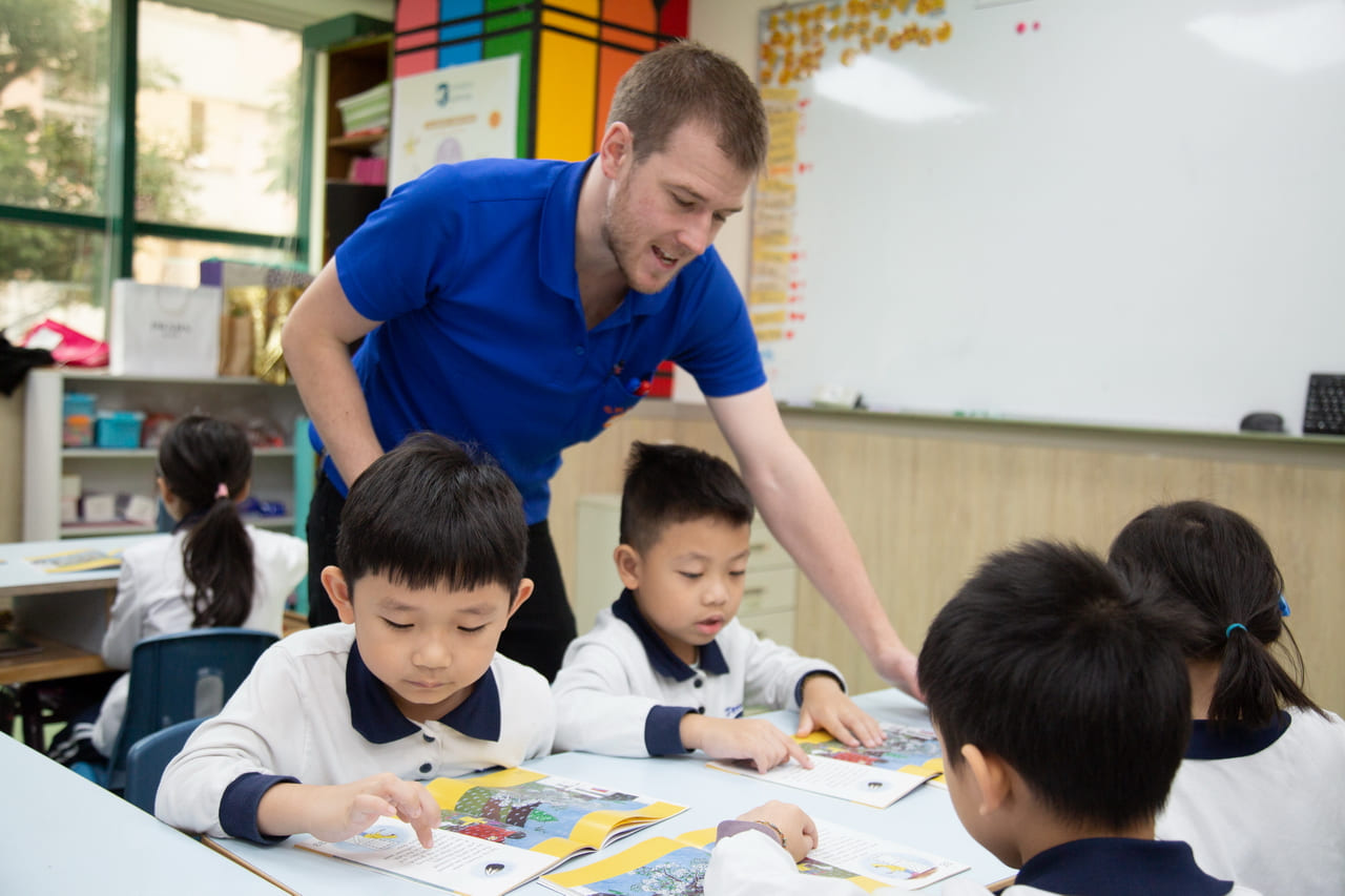 Teaching English and Living in Taiwan Jobs Available 教學工作, Annie's School Full-Time Teaching Position with Annie's School image