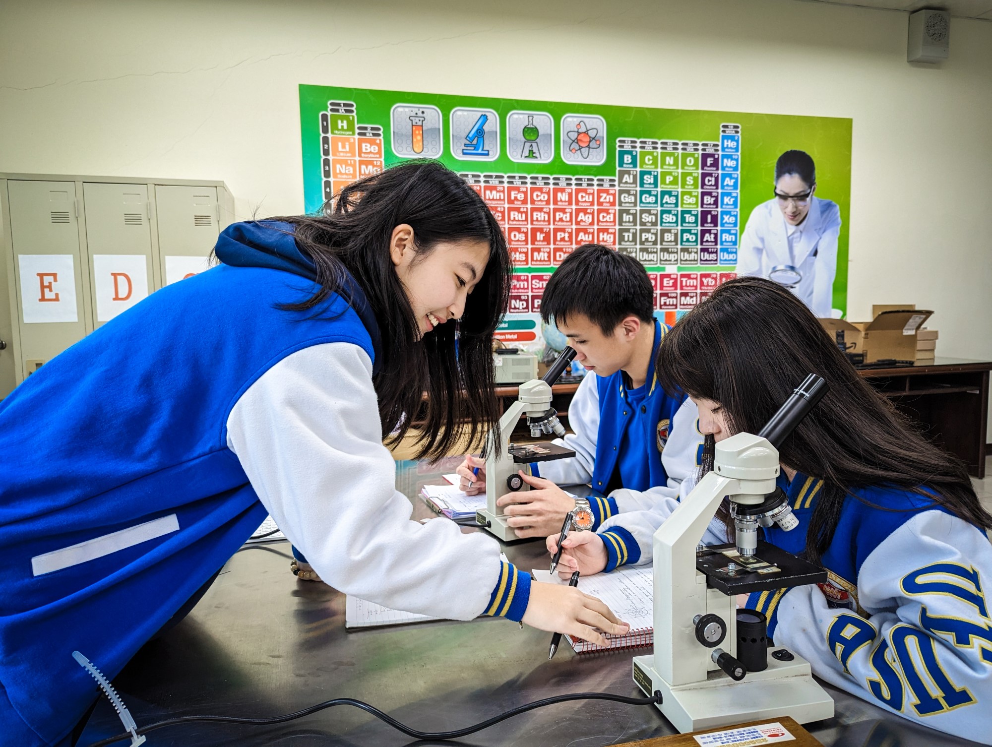 Teaching English and Living in Taiwan Jobs Available 教學工作, United Education International School United Education International School is now hiring a full-  time Math/Science/ESL teacher in Yilan image