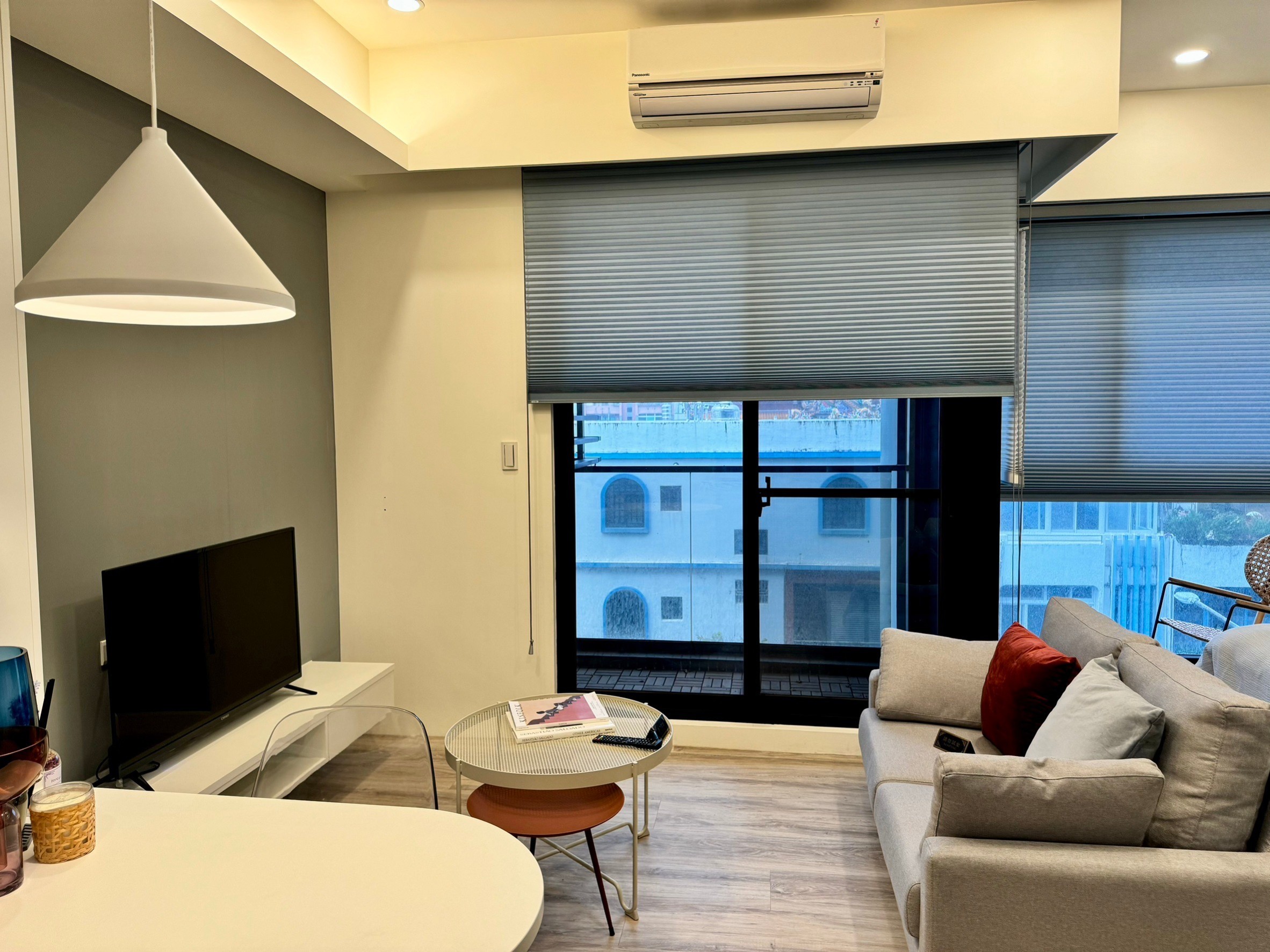 Teaching English and Living in Taiwan Apartments for One Person, Ocean view, walking distance to surfing, biking and shopping facilities. image