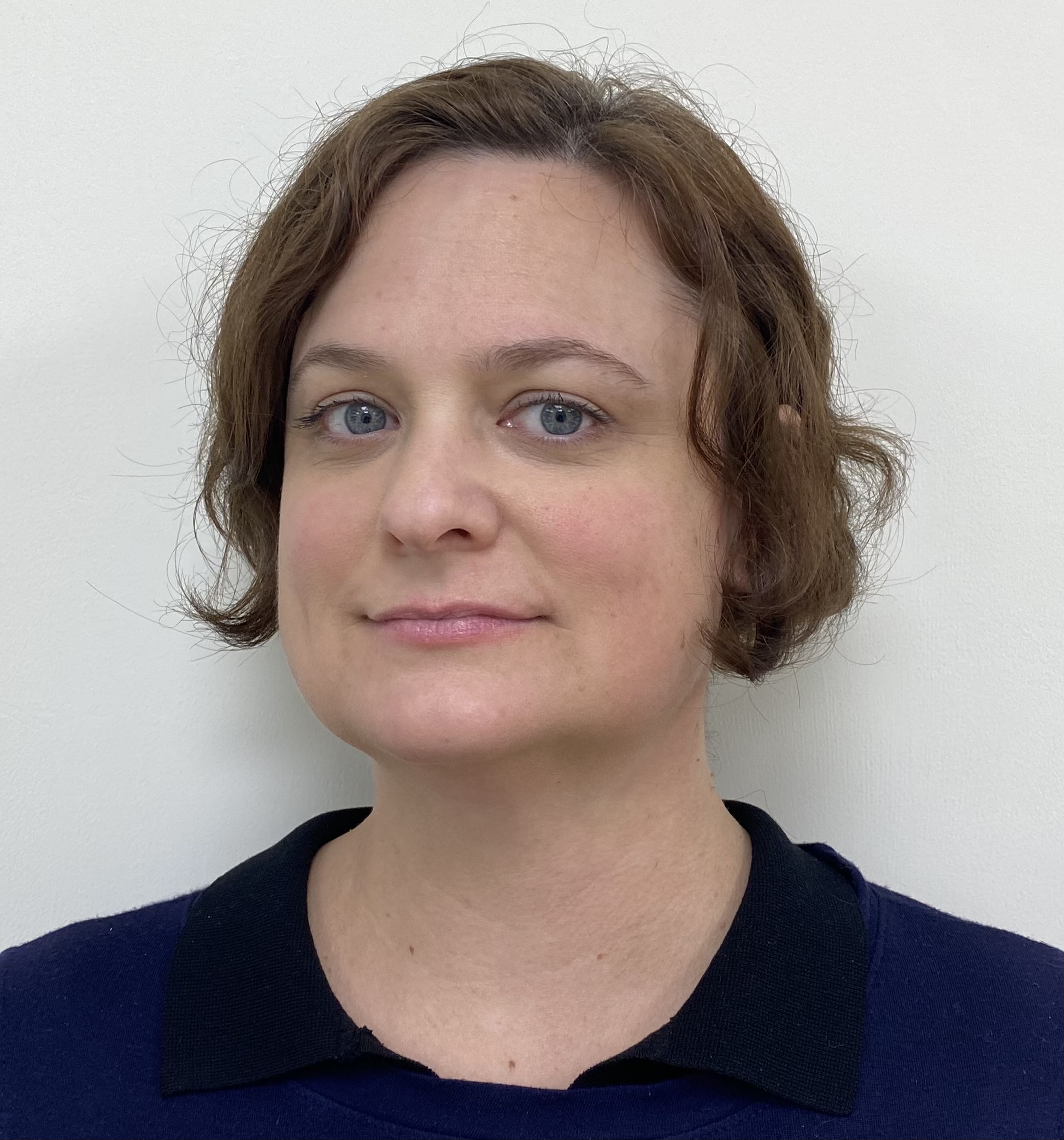 Teaching English and Living in Taiwan Teachers Available to Teach  外籍教師、語言教師, American Teacher in Taoyuan - August position image